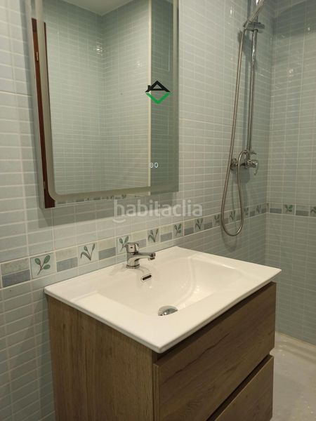 Foto c8e13dd9-ec02-499a-8210-9ea199708e9c. Pis amb calefacció aparcament a Cangas pueblo Cangas