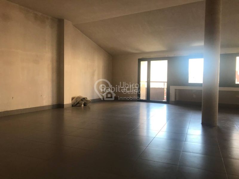 Foto bebdcad8-536e-49d2-8742-37f647f57fdd. Affitto ufficio in calle ponent 2 in Centre Granollers