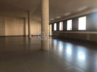 Lloguer Oficina a Calle ponent 2. Oficina en alquiler en centre