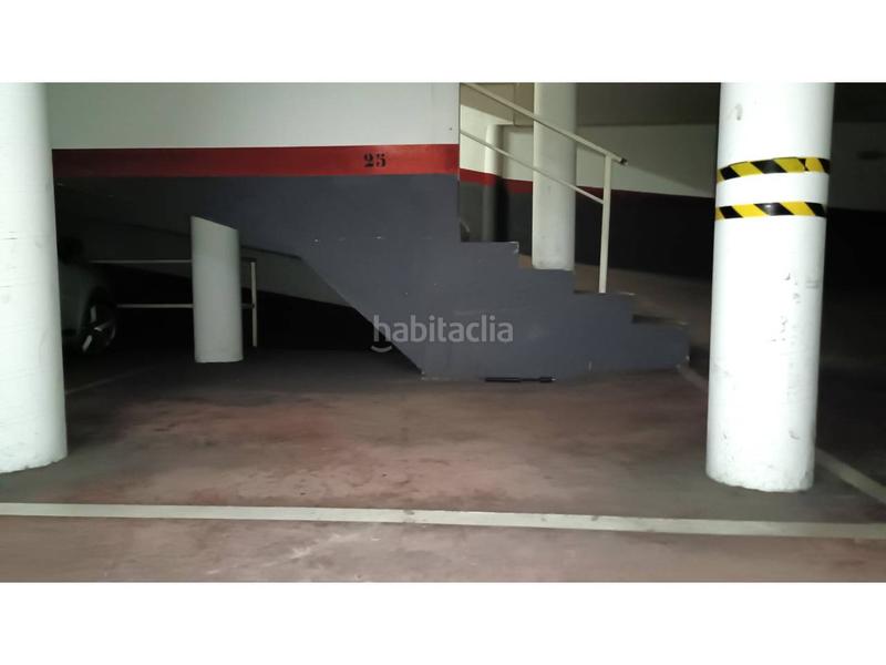 Foto cb1d4af1-651e-41ca-b9e3-23bd00eef96b. Posto auto in Centre Granollers