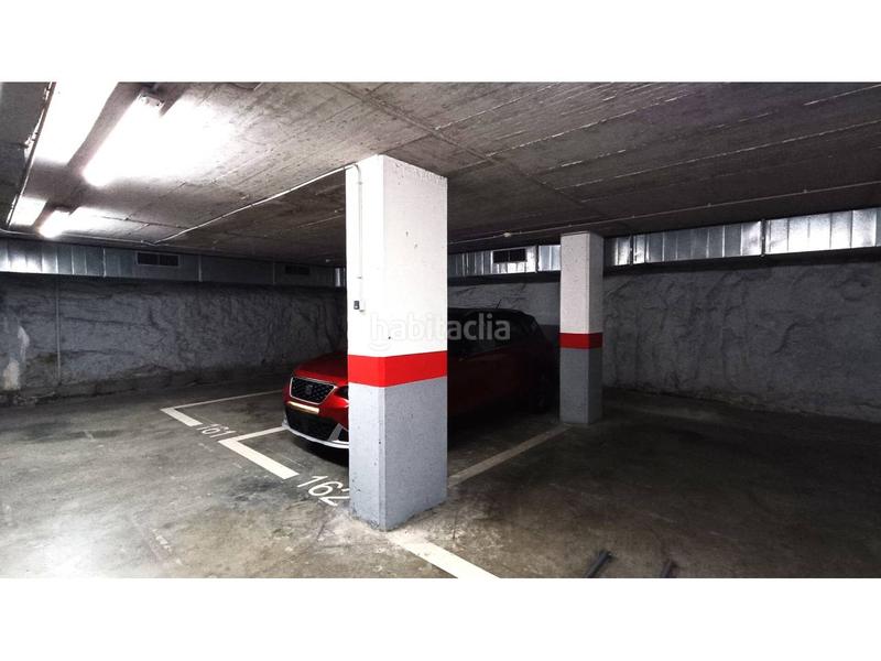 Foto f853c0b3-263c-4c3e-b9bb-49084875b3c5. Appartamento con riscaldamento parcheggio piscina in Granollers