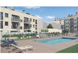 Pis  Tres creus. Piso en venta en centre08202