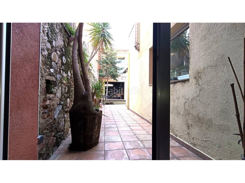 Foto ad48ed1f-b115-4469-95b2-06b1026ebf24. Casa adosada  en venta en centre08401 en Granollers