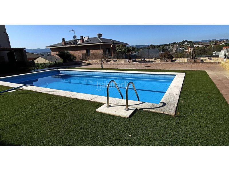 Foto 16567cf2-4582-4714-80c1-46649955d210. Casa amb calefacció aparcament piscina a Lliçà d´Amunt