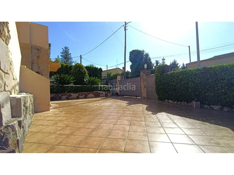 Foto 1d01e202-50ec-4624-bf6a-f957a31912af. Casa amb calefacció aparcament piscina a Lliçà d´Amunt