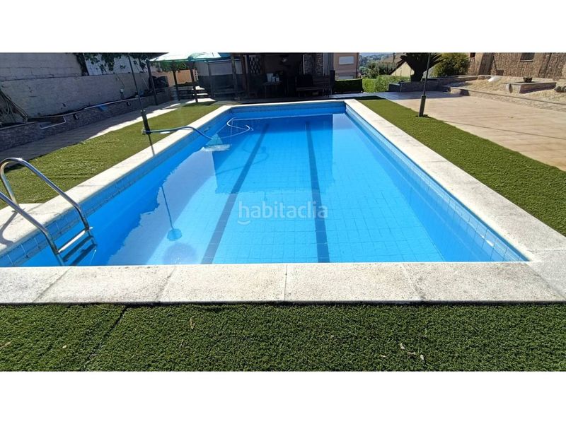 Foto 3ab8cd02-46f7-45d0-acd6-54bf70e27af0. Casa amb calefacció aparcament piscina a Lliçà d´Amunt