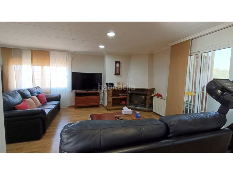 Foto a65fe1d3-22ad-4fba-a239-b3a5ee40c010. Casa amb calefacció aparcament piscina a Lliçà d´Amunt
