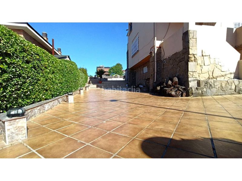 Foto e1bff1a6-cb32-4e36-8cdb-f4c615a702d7. Casa amb calefacció aparcament piscina a Lliçà d´Amunt