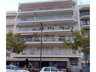 Etagenwohnung  Avenida de rhode. Piso en venta primera línea de mar