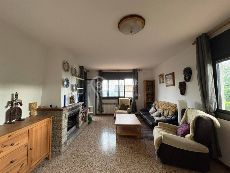Foto b19bd2d9-365c-4fab-a568-59ba1d93f9ca. Casa  en venta en Caldes de Montbui