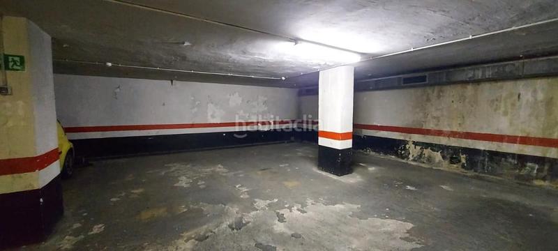 Foto 5517ed0d-c2a7-4be6-b04f-0e59b9e13af4. Parking coche en Basurtu Bilbao