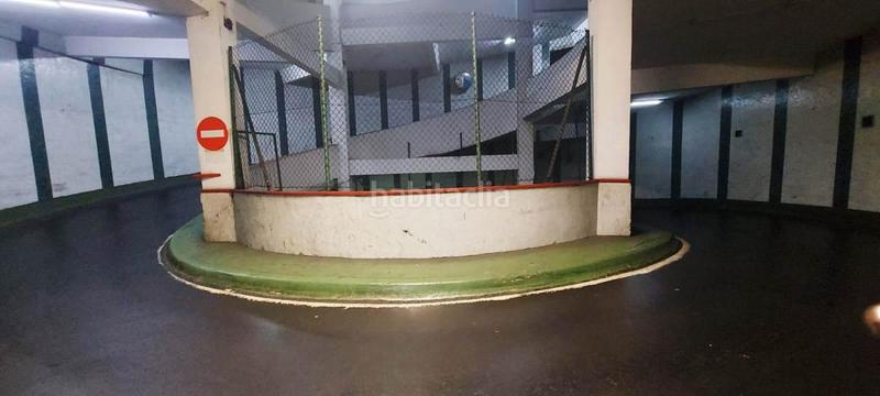 Foto 660c5c06-9511-4d12-bc99-4181e5ca5755. Parking voiture dans Iralabarri Bilbao