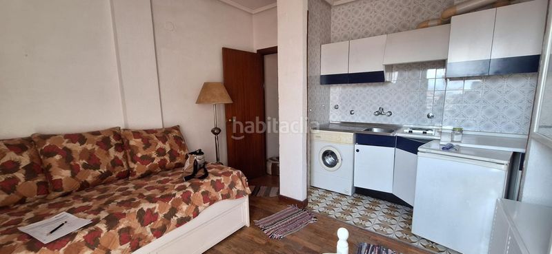 Foto ae3df0fa-1c3a-4ce4-a68d-fbe92a7f6090. Dachwohnung mit heizung in Basurtu Bilbao