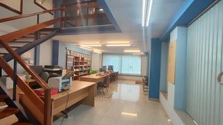 Business premise in Rúa do Areal