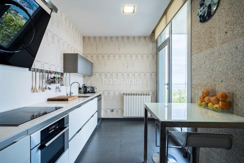 Foto 296b1495-176d-4930-84b8-998aefa483e3. Chalet con parcheggio piscina in O Hío Cangas