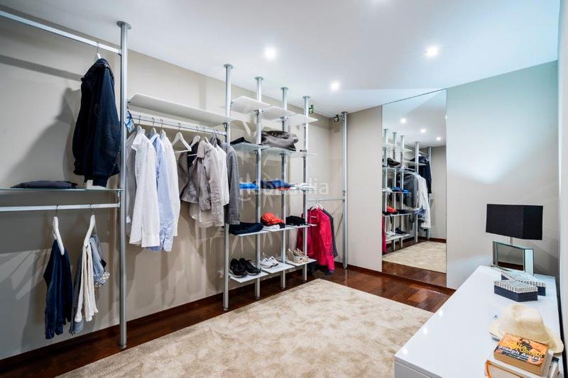 Foto 4d58baf2-d510-455e-8ccc-46df37bcad60. Chalet con parcheggio piscina in O Hío Cangas