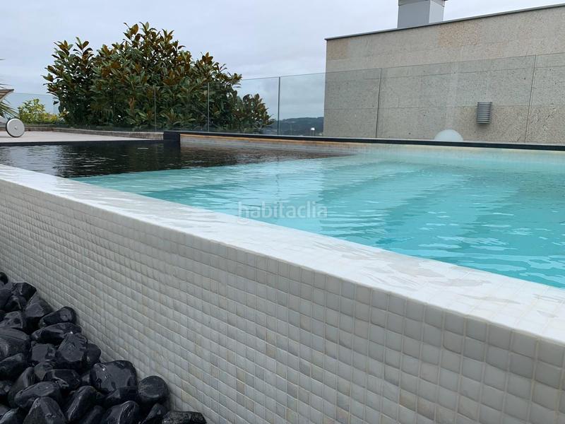 Foto 77b2842c-1560-4c5b-b1fd-7a97c0edca88. Chalet con parcheggio piscina in O Hío Cangas