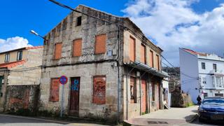 Maison  Rúa do doutor corbal. Casa a reformar en teis