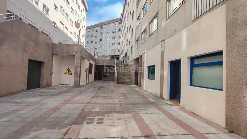 Foto 8a8aa2cc-d4fb-4310-bafd-ac52a67dae2f. Planta baixa amb calefacció a As Travesas - Balaidos Vigo