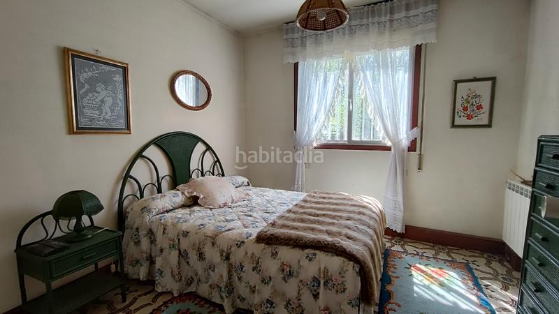 Foto e8b2971c-236a-40e7-bb75-e7477ac060a9. Casa amb xemeneia calefacció aparcament piscina a Vigo