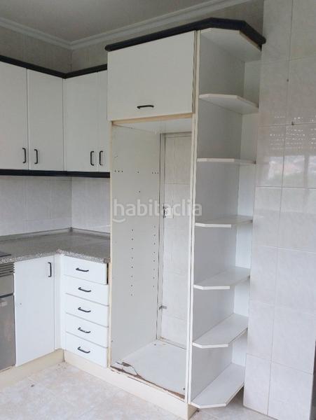 Foto 3d99c414-9e79-4b54-aec8-4e4a5fe3e2ec. Casa en Cabral - Candeán Vigo
