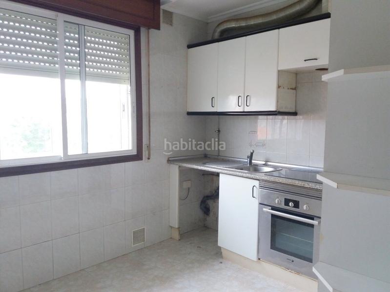 Foto d6ddecd8-726c-44c4-a4a8-44e07025ab7d. Casa en Cabral - Candeán Vigo