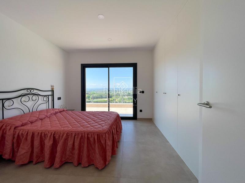 Foto 27058ff2-e8e8-4978-a527-aeaad6e60683. Casa en Palau-saverdera