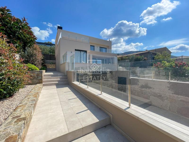 Foto c8cbde57-fcff-47dd-8408-618b502f7cb0. Casa en Palau-saverdera