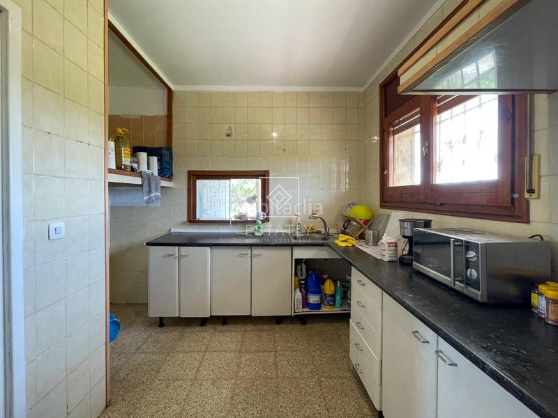 Foto e17629e8-2e7a-435d-9b14-297f12a9671c. Casa con parcheggio in Cabanes