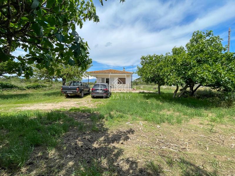 Foto e8c9d3ae-9e7e-4a50-9ffe-97643ad99ab9. Casa con parcheggio in Cabanes