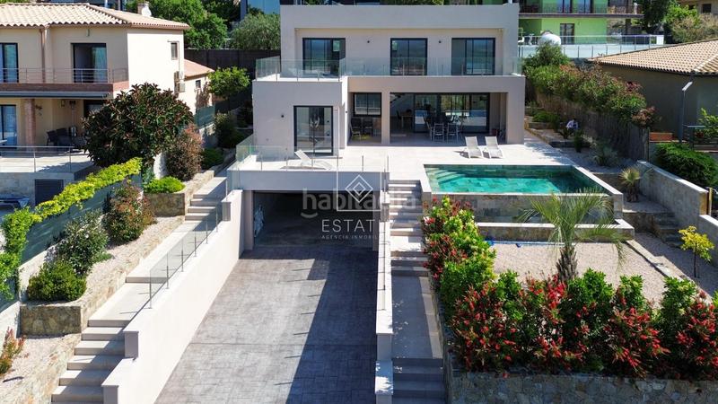 Foto cf78cbf2-ee73-47b8-a3d3-5688a8bf6ef4. Maison avec chauffage parking dans Palau-saverdera