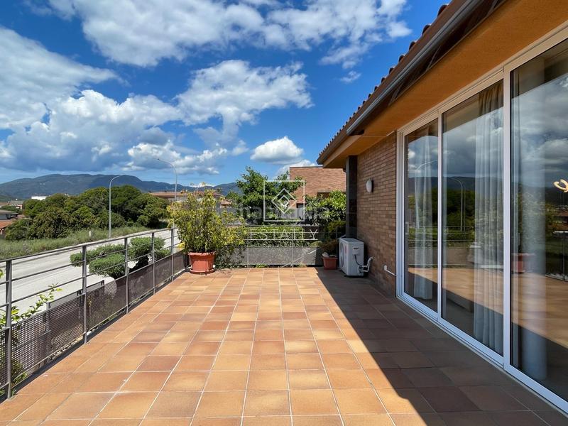 Foto bc56ee20-1e01-476e-b2de-a87d5d9e7a0b. Haus mit heizung parking in Santa Coloma de Farners