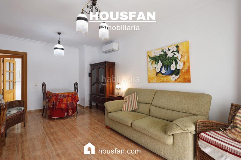 Foto eb0d205b-bf73-43e6-a151-a7804798a287. Apartamento  en edificio carolina en Calvario Torremolinos