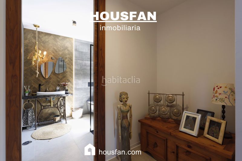 Foto 10b662c6-ab00-4bef-949c-c25a093326b8. Xalet amb xemeneia calefacció aparcament piscina a Cáceres