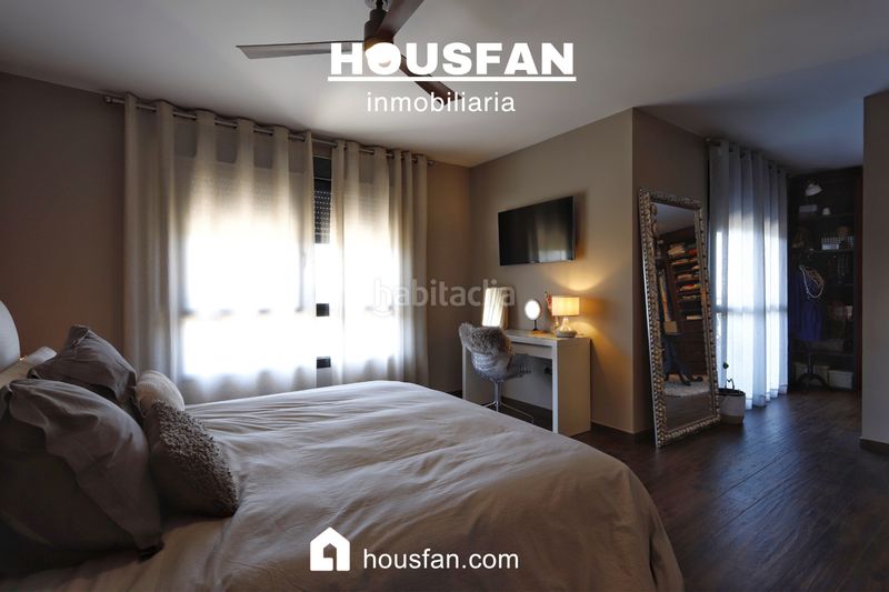 Foto 199751dd-0c26-4362-b169-780a19990136. Xalet amb xemeneia calefacció aparcament piscina a Cáceres