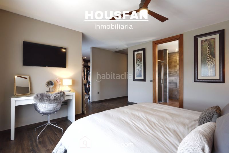 Foto 31f4a3f4-2535-4f8c-9c3f-ad17cea9d2da. Xalet amb xemeneia calefacció aparcament piscina a Cáceres