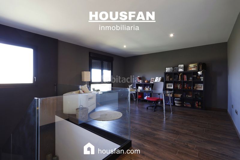 Foto 3aaf25ba-0d12-4283-b0bc-0d8a4af32b20. Xalet amb xemeneia calefacció aparcament piscina a Cáceres