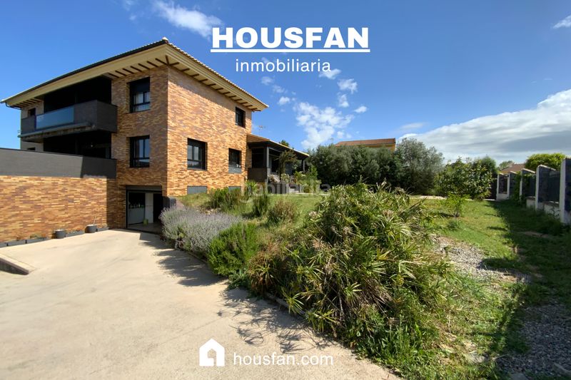 Foto 3ee4e8af-e030-49bd-90ba-7087c1e7441e. Xalet amb xemeneia calefacció aparcament piscina a Cáceres