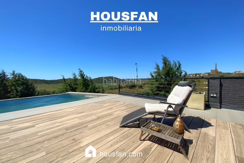 Foto 45d65a86-b829-4975-beb8-d540bdd28d65. Xalet amb xemeneia calefacció aparcament piscina a Cáceres