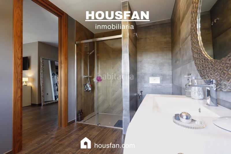 Foto 4d241afe-21ab-4ee5-8db6-90123762d9e8. Xalet amb xemeneia calefacció aparcament piscina a Cáceres