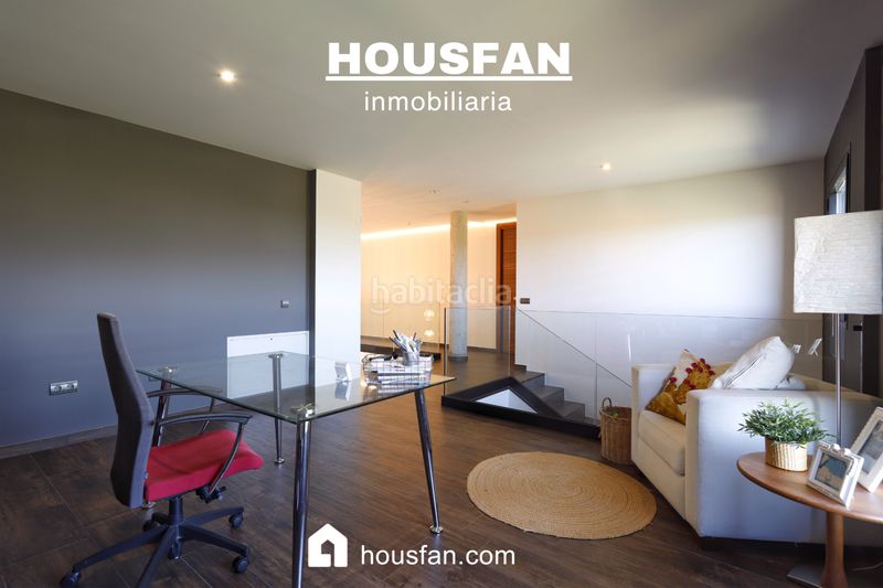 Foto 7f77f517-13d1-4656-b166-7b7164a3f98a. Xalet amb xemeneia calefacció aparcament piscina a Cáceres