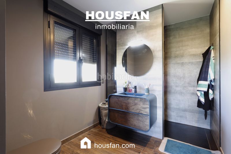 Foto bd2e2c70-626a-40eb-ba82-466ea471b952. Xalet amb xemeneia calefacció aparcament piscina a Cáceres