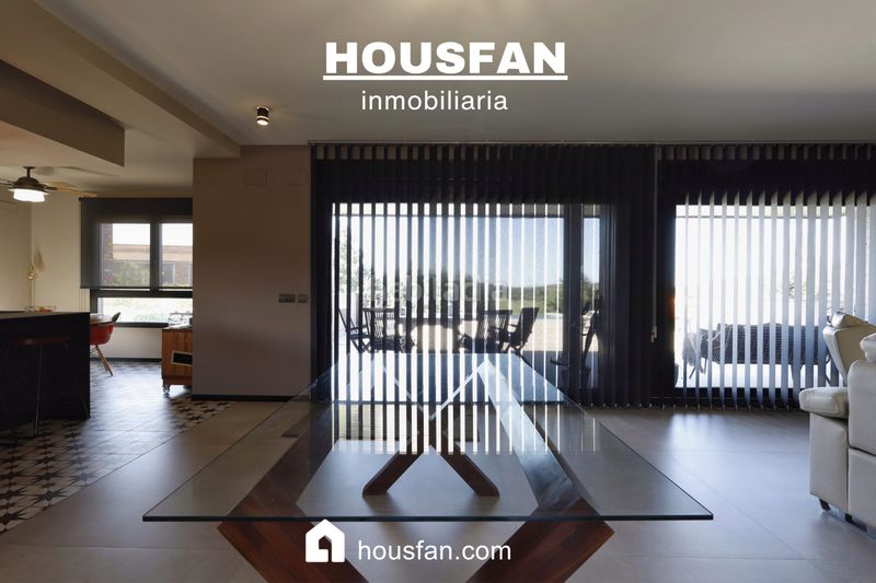 Foto e0a327c2-b291-445a-a63e-4b48e17b0869. Xalet amb xemeneia calefacció aparcament piscina a Cáceres