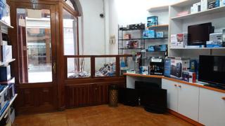 Local commercial à Calle pinar 26