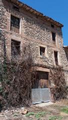 Masia a Plaza las eras 1