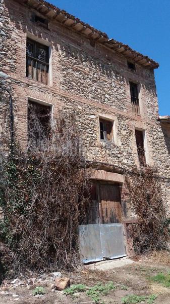 Foto 2b8c84d3-4662-43a0-b5b4-7e254e009d70. Masia a plaza las eras 1 a Ojacastro