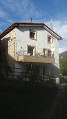 Zweistöckige Wohnung  Camino de turza