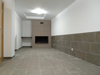 Geschäftsraum in Calle Cervera 1