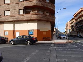 Location Local commercial à Avenida de los cuerpos de obras publicas 10