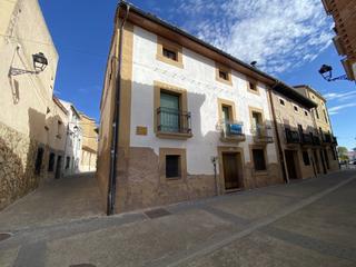 Maison  Calle mayor. Gran casa de pueblo con jardín